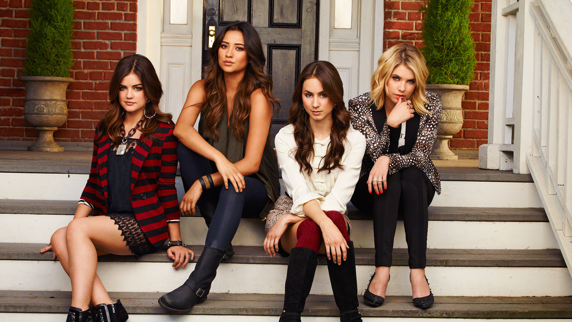 Pretty-Little-Liars-4
